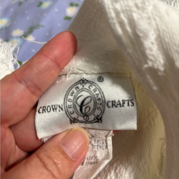 Vtg Crown Crafts White Cotton Matelassé Sham Fringed Floral Texture Made in USA - Picture 3 of 7